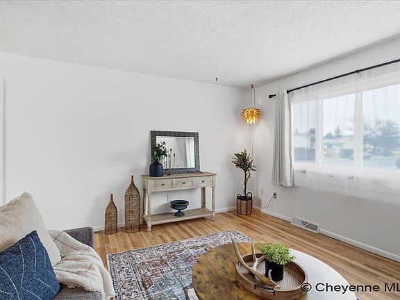 5th image of 134 Rio Verde Cir