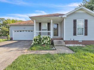 1212 Marla Dr, Clarksville, TN 37042