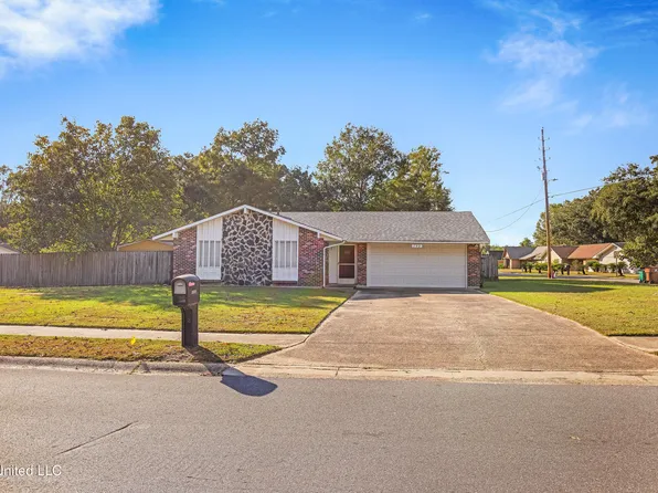 799 Holly Hills Dr, Biloxi, MS 39532