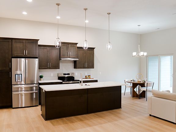 2nd image of 702 Patton Loop Dr #1