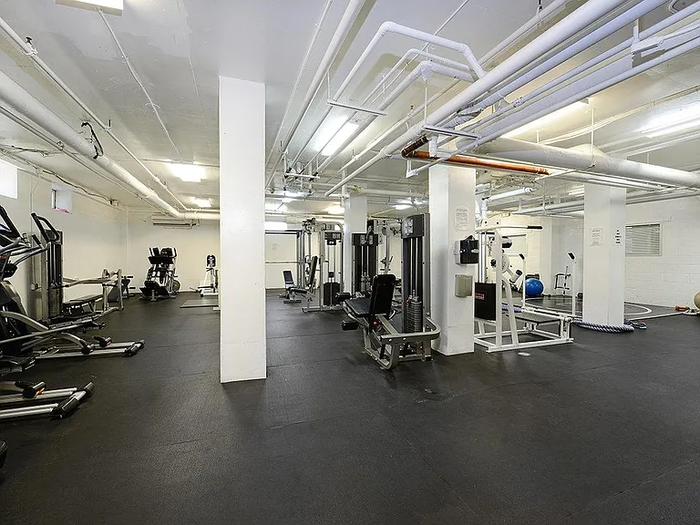 10 Huron Ave #7000 — Photo 18