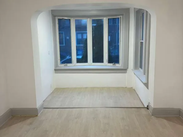 276 Sullivan Place image 1 of 12