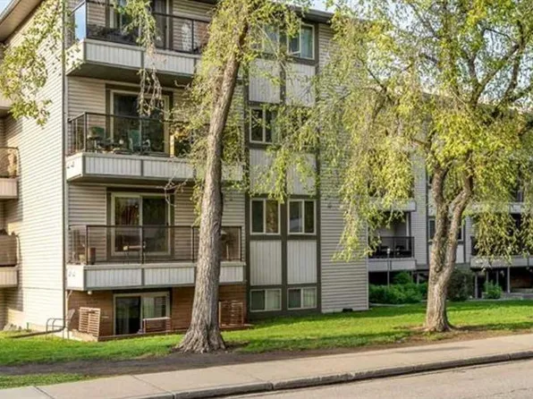 130 25th Ave S #201, Calgary, AB T2S 0K9