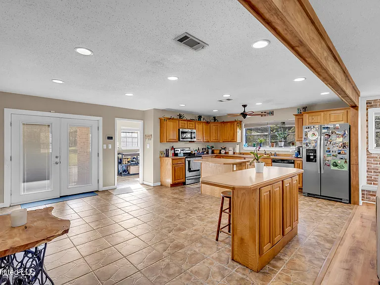 11340 County Farm Rd — Photo 11