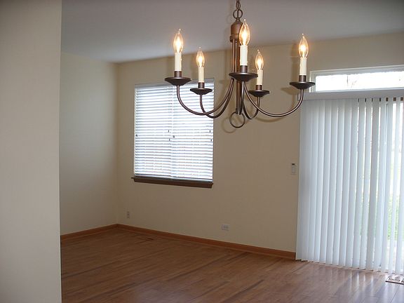 4th image of 90 Keeneland Ct