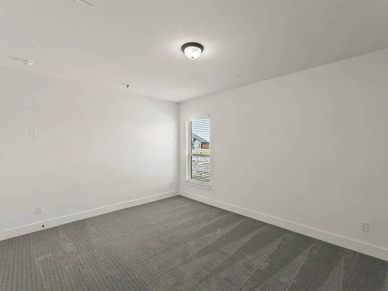 1818 Whisperwood Way — Photo 16