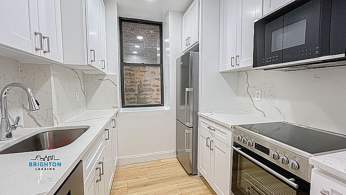 1st image of 443 E 88th St Floor Basement