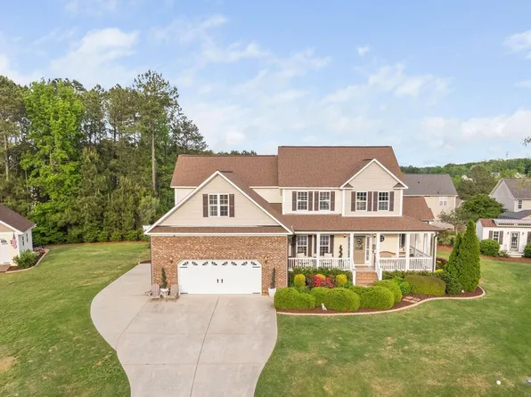48 Falling Oak Ct, Clayton, NC 27520