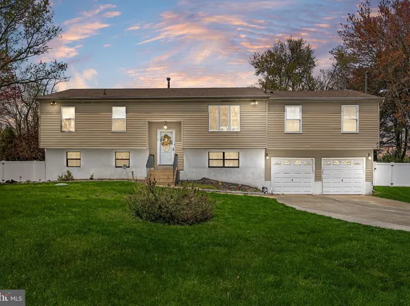 293 Waterford Rd, Hammonton, NJ 08037