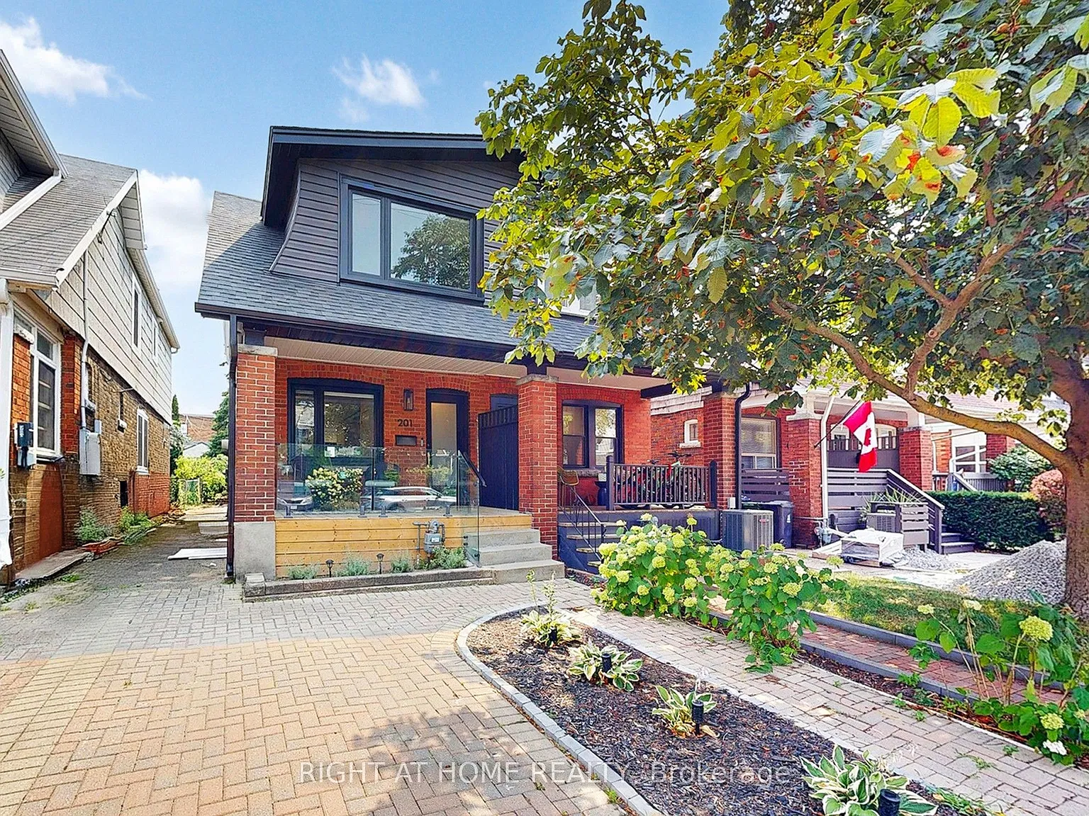 4 bed, $4,400 — Photo 2