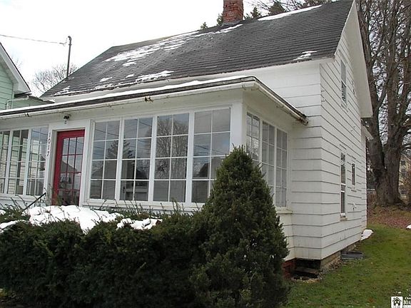 5th image of 1017 Newland Ave