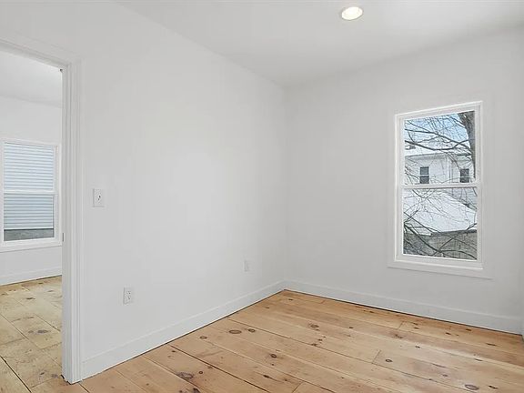 3rd image of 441 Water St #3
