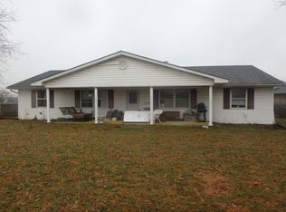 676 W Parkins Mill Rd, Winchester, VA 22602