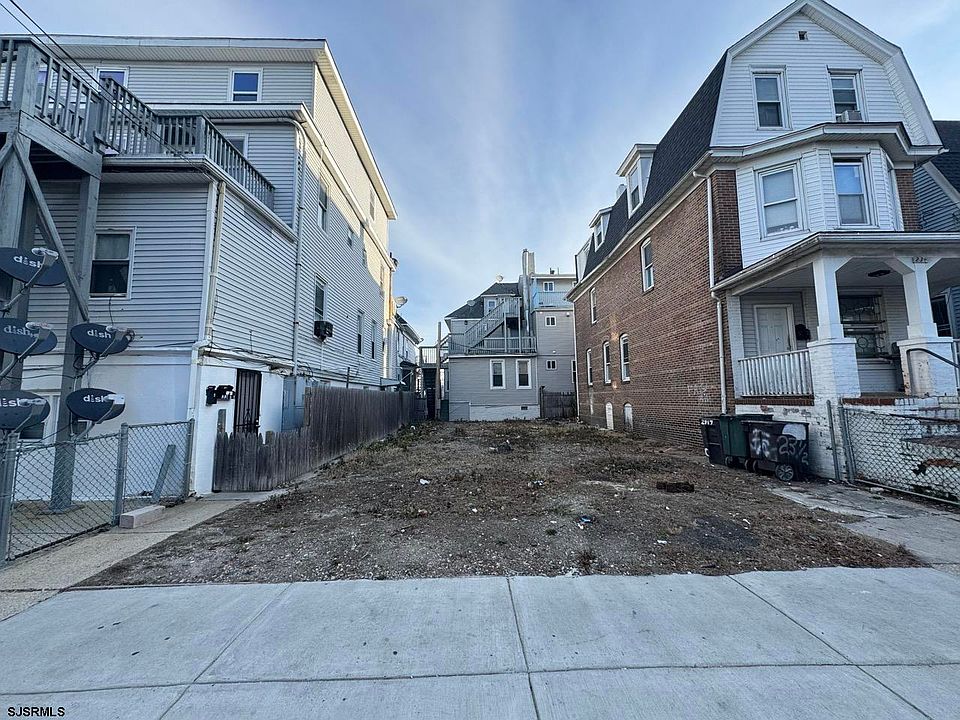 1st image of 25 N Stenton Pl