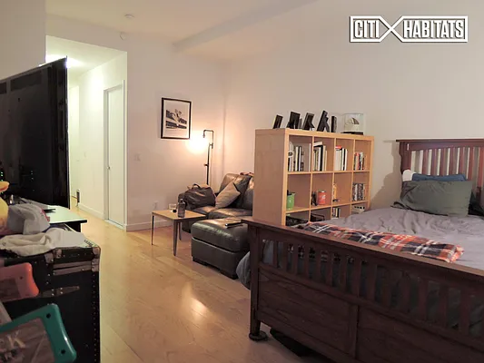 Rented by Citi Habitats | media 47