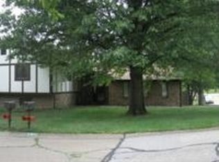 5311 Landview Dr, Newburgh, IN 47630