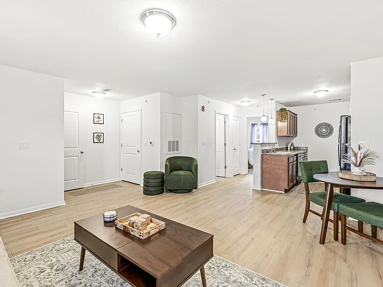 Arborwood Apartments — Photo 20