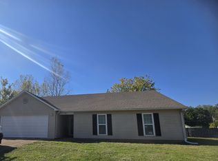 89 Raindrop Cv, Jackson, TN 38305