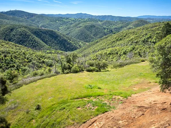 486 Rich Gulch Rd, Mokelumne Hill, CA 95245
