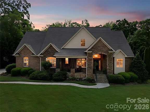 3rd image of 5441 Grayson Ridge Ct