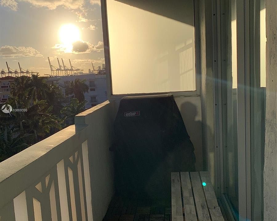 1st image of 301 Jefferson Ave APT 6D