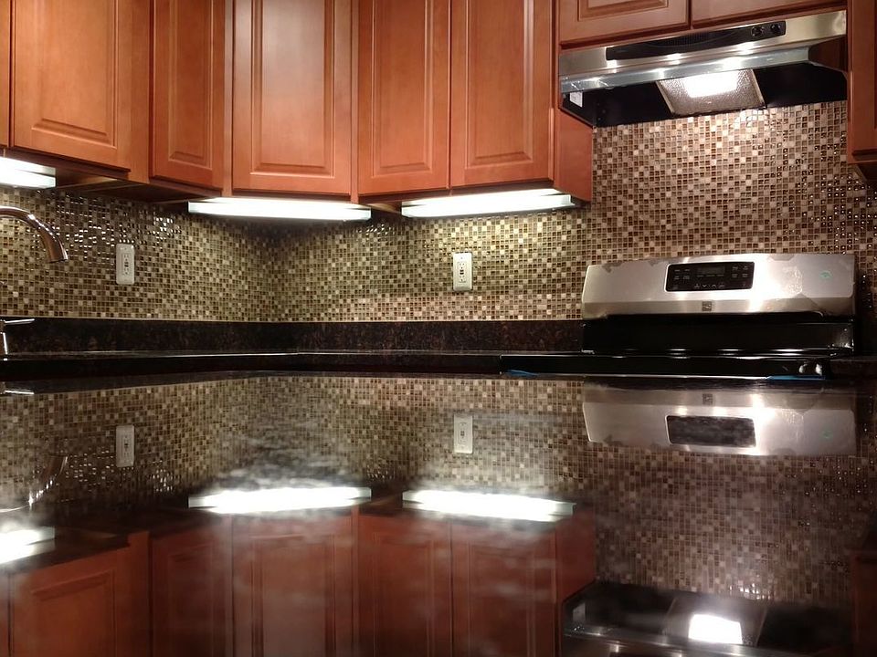 1st image of 162 Stockholm St #1
