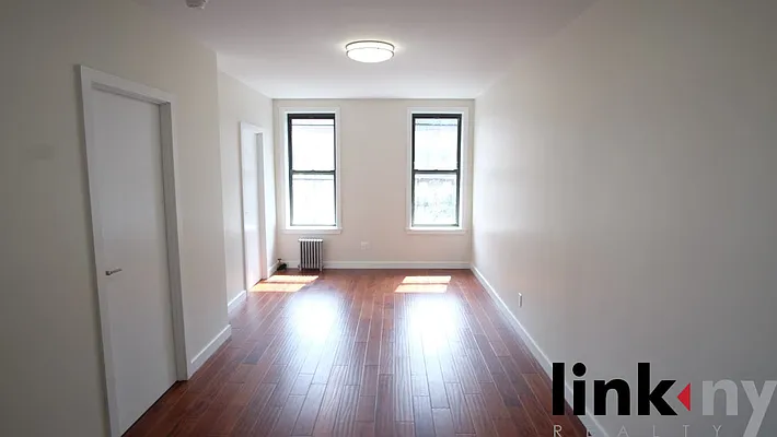 Rented by Link NY Realty | media 36