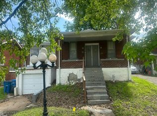7720 Page Ave, Saint Louis, MO 63133