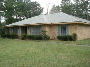 539 Oak Alley Dr, Pearl River, LA 70452