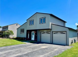 6118 Cordero Dr, Cicero, NY 13039