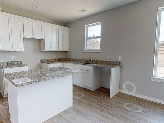 Kitchen, appliances included just not pictured
