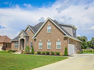 108 Stagecoach Pass, Tullahoma, TN 37388