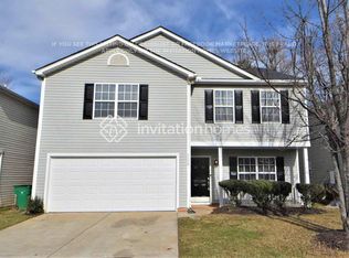 4538 Christenbury Hills Ln, Charlotte, NC 28269