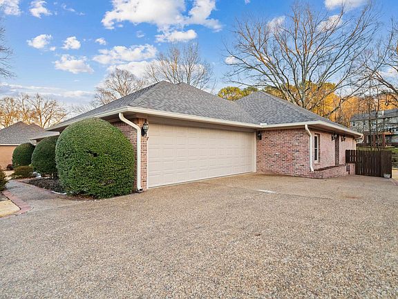 5th image of 304 Quail Creek Rd