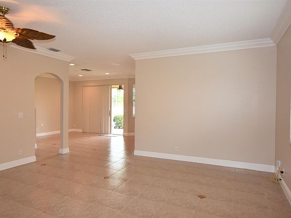 3rd image of 10395 Little Mustang Way