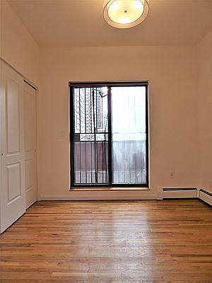 1st image of 305 E 92nd St APT 6D