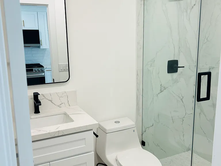 6281 Balmoral Dr #2 — Photo 19