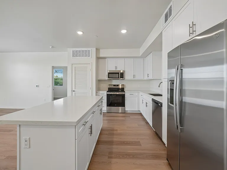 Gallery Park Apartments — Photo 130