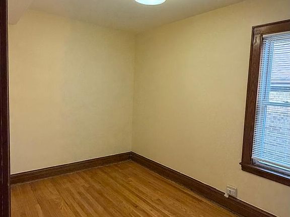 5th image of 5109 W Strong St #2