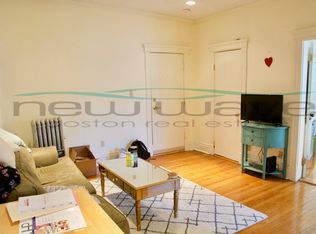 106 Queensberry St APT 15, Boston, MA 02215