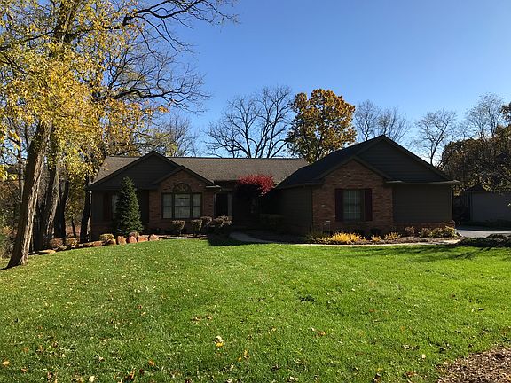 3rd image of 7545 Towering Pines Dr
