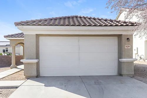 4728 W Calatrava Ln Photo 1