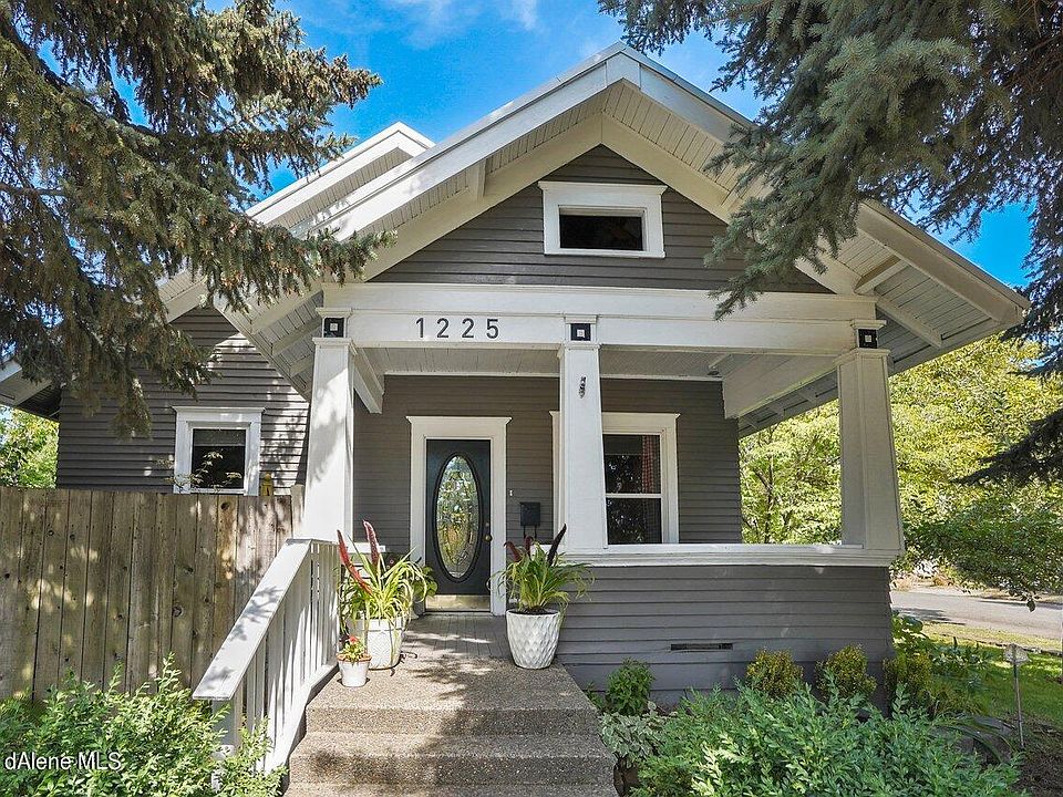 1225 E Lakeside Ave, Coeur D Alene, ID 83814 MLS 232312 Zillow