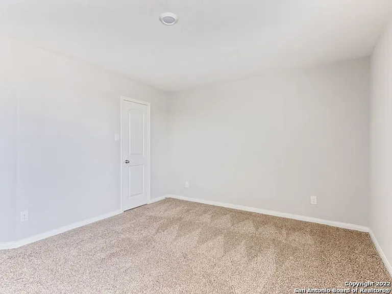 6550 Underwood Way — Photo 25