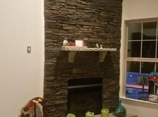 94 Bowman Dr, Feasterville, PA 19053