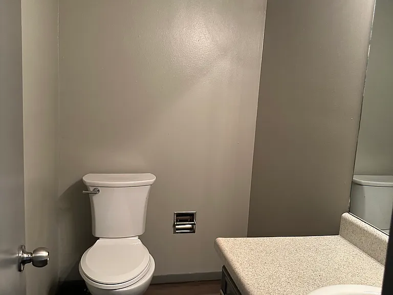 2367 S White Oak Dr — Photo 8