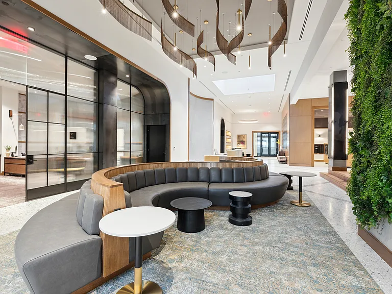 Broad + Noble — Photo 35