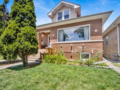 5912 W Grace St, Chicago, IL, 60634