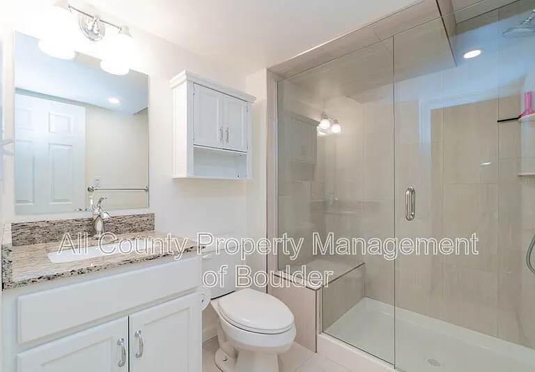 1288 Redwood Ave — Photo 21