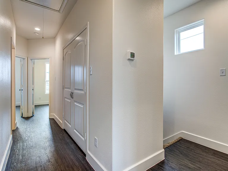 119 Dealva Ct — Photo 16
